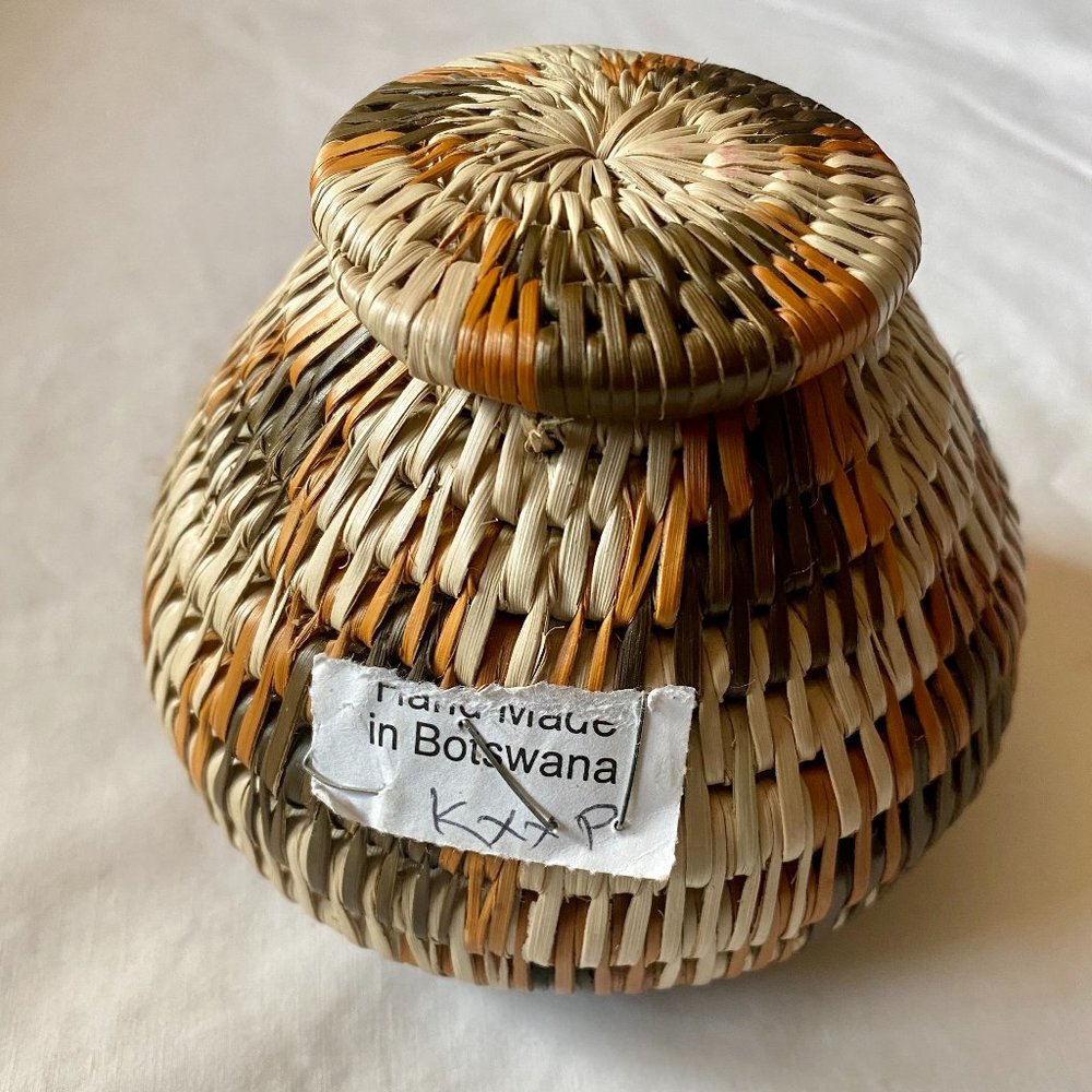 Small African basket with lid
